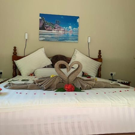 Island Bungalow ลาดิก ภายนอก รูปภาพ