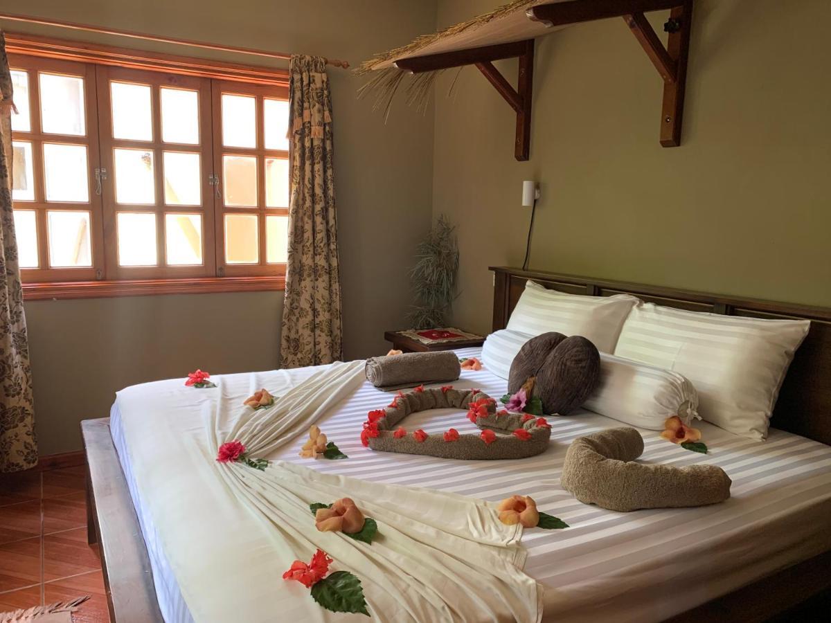 Island Bungalow ลาดิก ภายนอก รูปภาพ