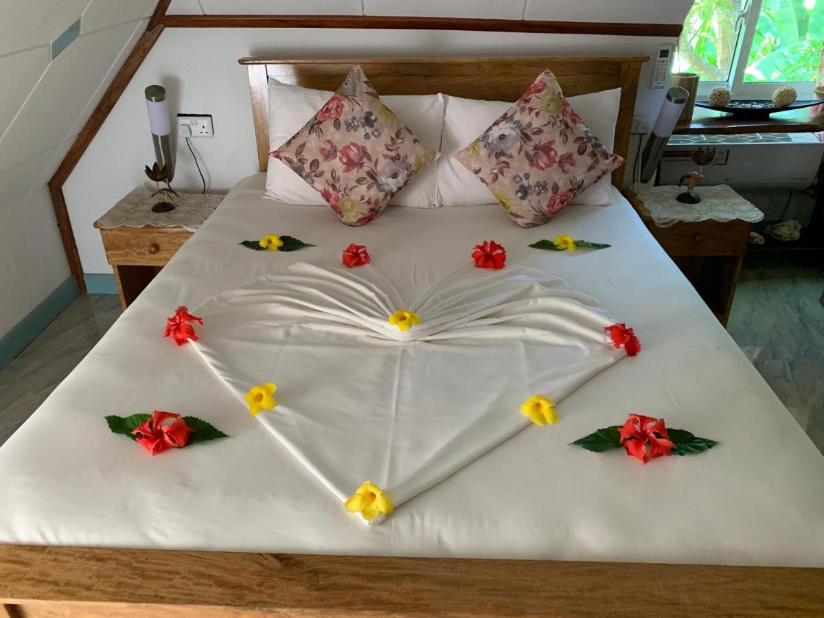 Island Bungalow ลาดิก ภายนอก รูปภาพ