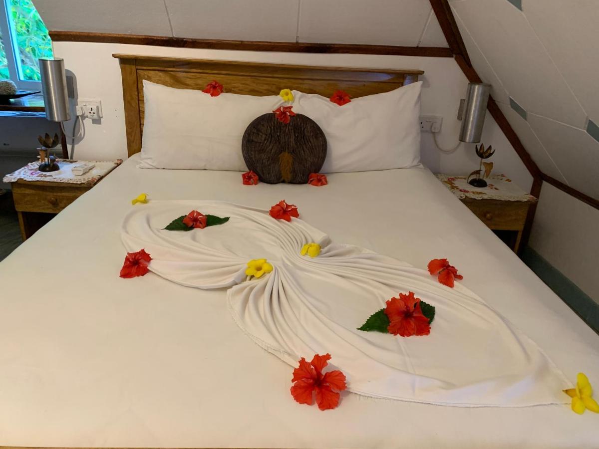 Island Bungalow ลาดิก ภายนอก รูปภาพ