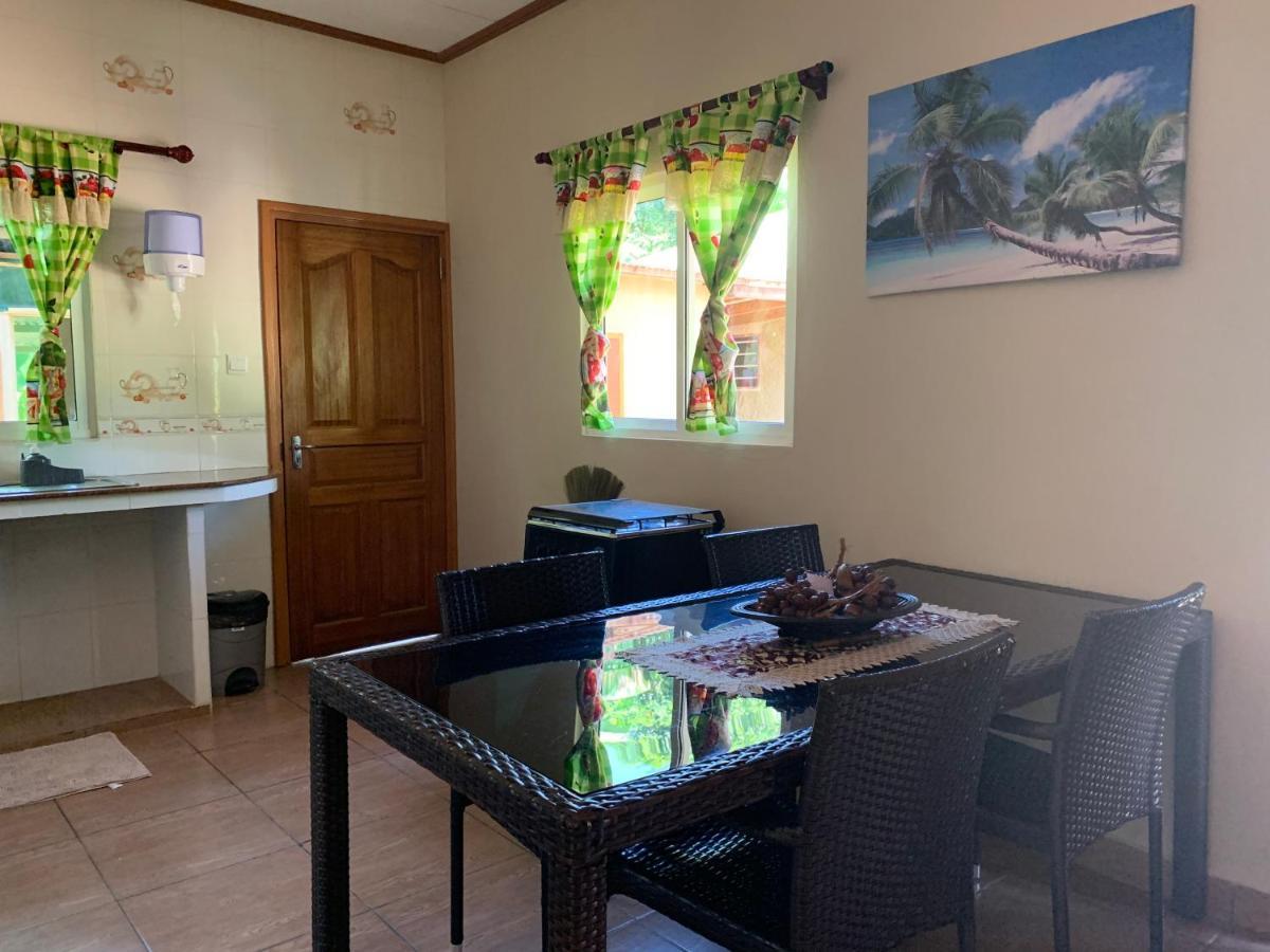 Island Bungalow ลาดิก ภายนอก รูปภาพ
